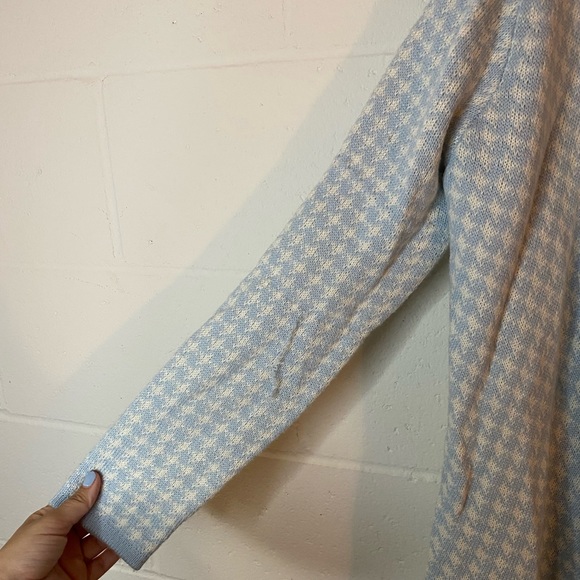 Francesca’s Blue Rain Light Blue White Square Pattern Open Front Cardigan - Picture 4 of 10